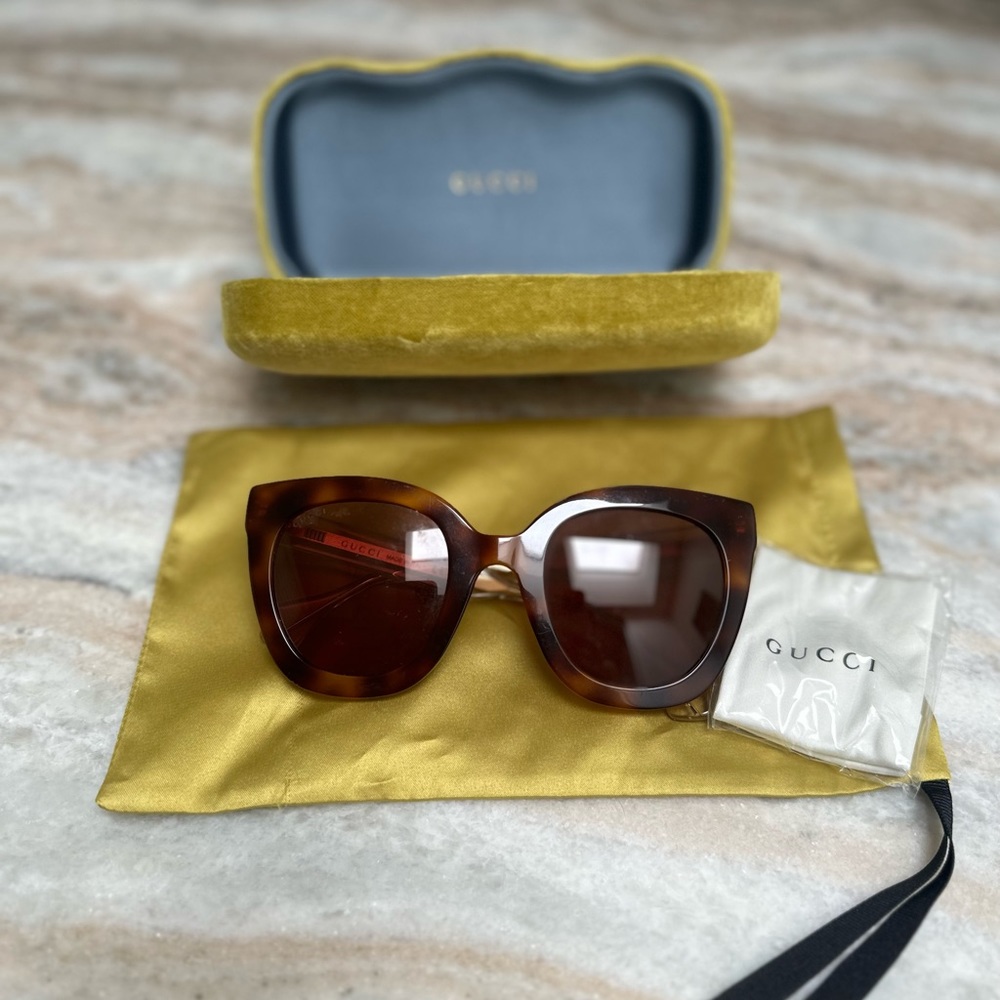 Gucci sunglasses